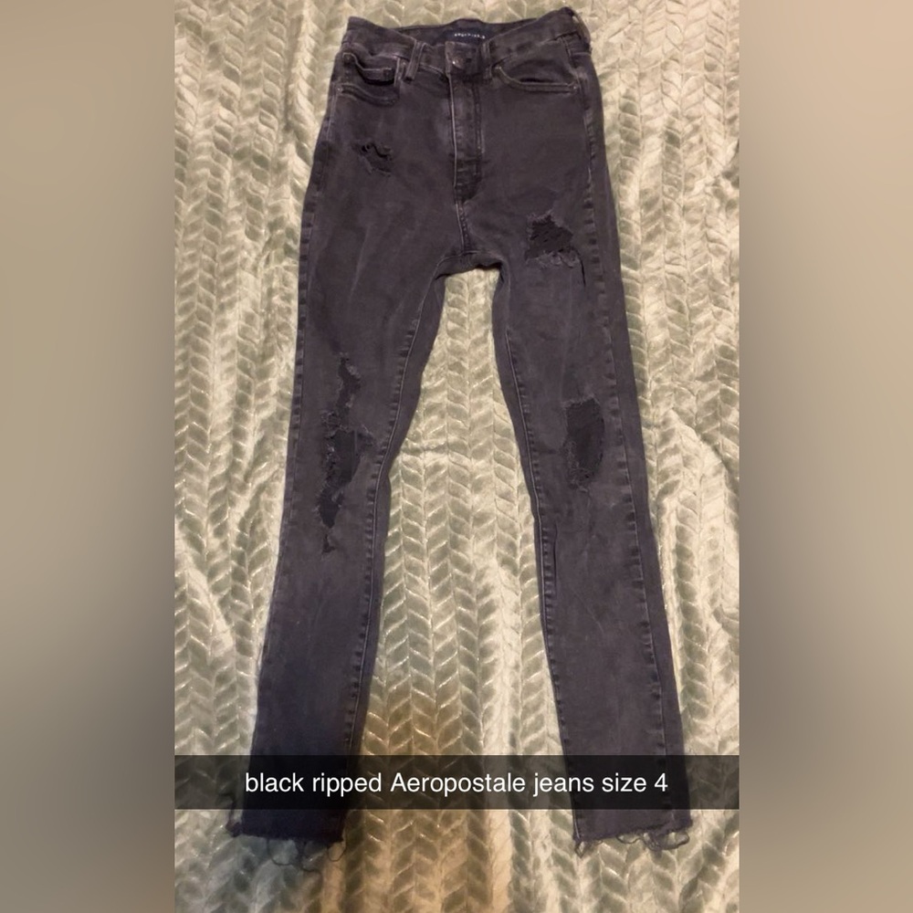 Black ripped jeans